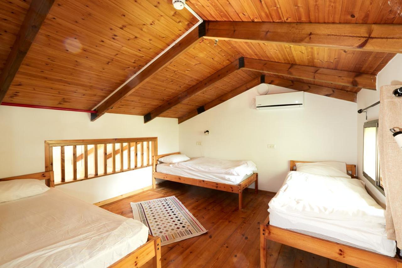 Hotel Zohar Badeshe Daliyya Esterno foto